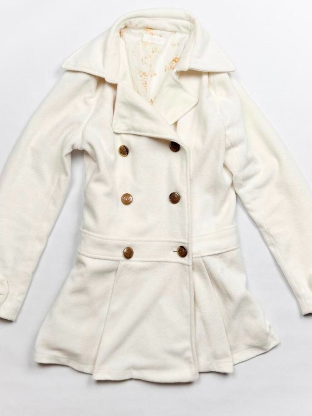 white/beige liz lisa peacoat jacket